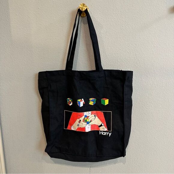 Harry Styles rubix cube tote bag 
Black Tote Bag 2018 tour - Picture 1 of 5